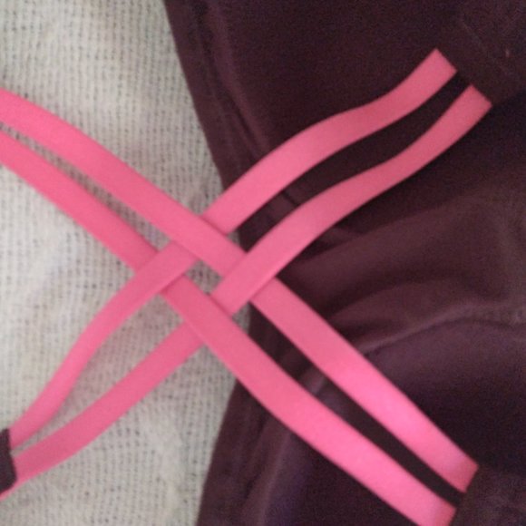 Victorias Secret sports bra - Picture 5 of 5